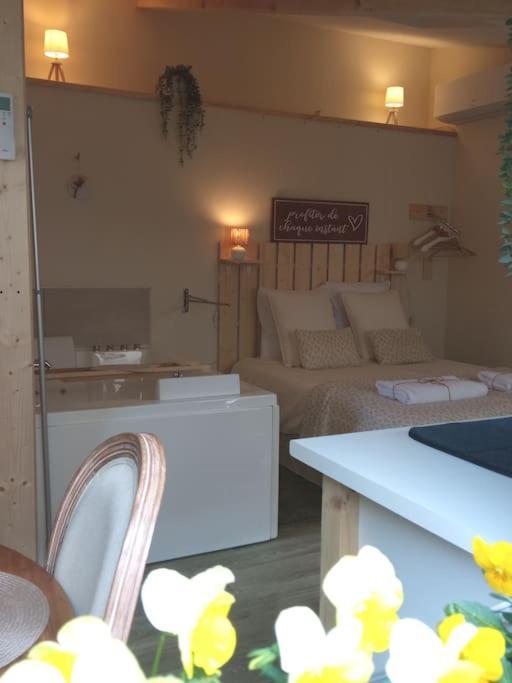 L'Atelier Des Reves Un Moment Magique Spa Prive Beaune  Exterior foto